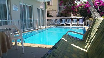 Cicek Otel & Apartments