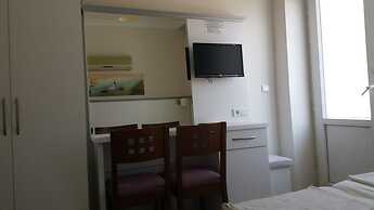 Cicek Otel & Apartments