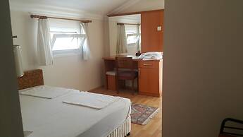 Cicek Otel & Apartments