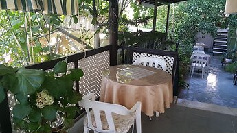 Cicek Otel & Apartments