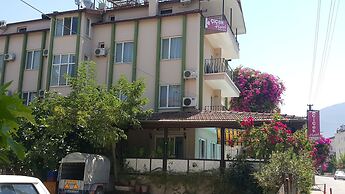 Cicek Otel & Apartments