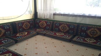 Cicek Otel & Apartments