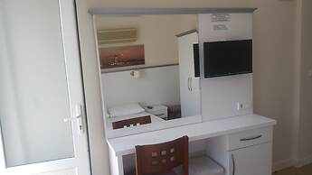 Cicek Otel & Apartments