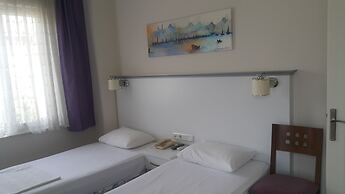 Cicek Otel & Apartments