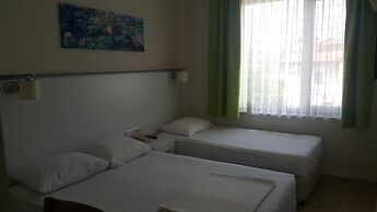 Cicek Otel & Apartments