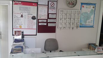 Cicek Otel & Apartments