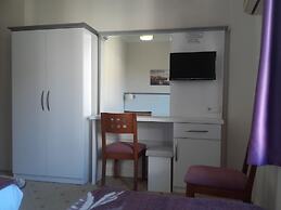 Cicek Otel & Apartments