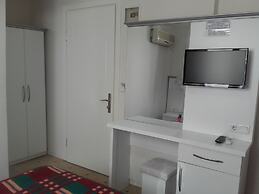 Cicek Otel & Apartments