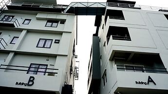 B-Black Hotel Chonburi