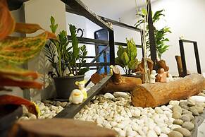 B-Black Hotel Chonburi