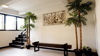 B-Black Hotel Chonburi