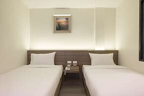 Sovereign Group Hotel