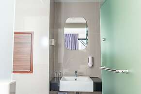 Sovereign Group Hotel