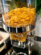 Sovereign Group Hotel