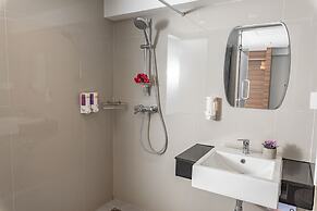 Sovereign Group Hotel