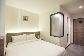 Sovereign Group Hotel