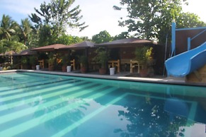 Villa Del Rosario Resort