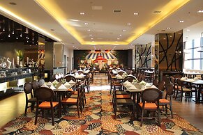 Jinjiang Peninsula Seasons Hotel