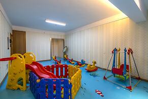 Jinjiang Peninsula Seasons Hotel