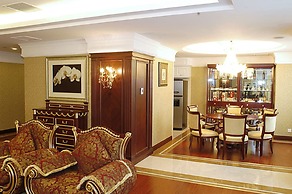 Tangshan Jinjiang International Hotel