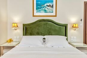 1844 Suites Syros