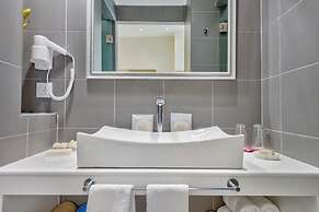 1844 Suites Syros