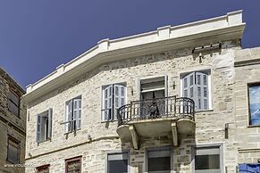 1844 Suites Syros
