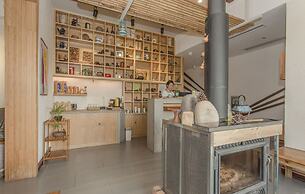 Zen Tea House Seven Stars Park