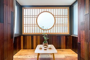 Zen Tea House Seven Stars Park