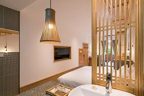 Zen Tea House Seven Stars Park