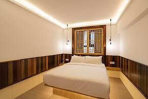 Zen Tea House Seven Stars Park