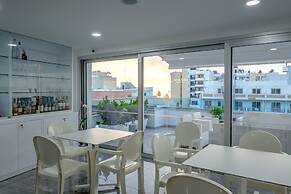 Art & Wine Boutique Hotel