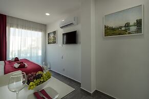 Art & Wine Boutique Hotel