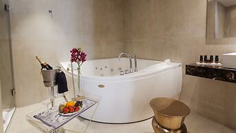 Hotel Palacete de Álamos, Historic Center