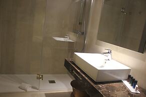 Hotel Palacete de Álamos, Historic Center