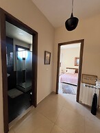 Austria Luxury Apartments, Faraya