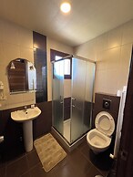 Austria Luxury Apartments, Faraya