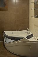 Austria Luxury Apartments, Faraya