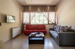 Austria Luxury Apartments, Faraya