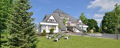 Lázeňský Hotel Pyramida I