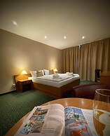 Lázeňský Hotel Pyramida I