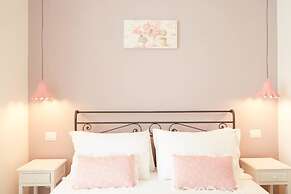 Colosseo Friendly Suite & Rooms