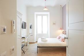 Colosseo Friendly Suite & Rooms