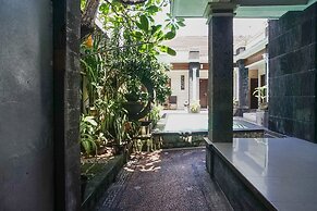 Denays Guest House Jimbaran