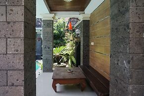 Denays Guest House Jimbaran