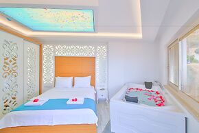 Hediye Hanim Suit Apart