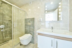 Hediye Hanim Suit Apart