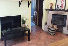 Apartamentos Rurales L'Arboleu