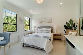 Tropicals of Palm Beach