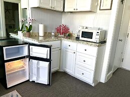 Tropicals of Palm Beach